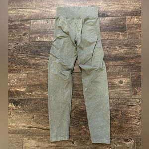 Z Supply Active Olive Green Leggings